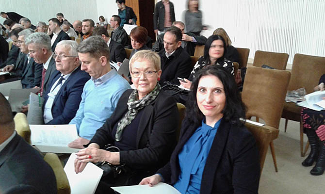 A szerződés alá0rása